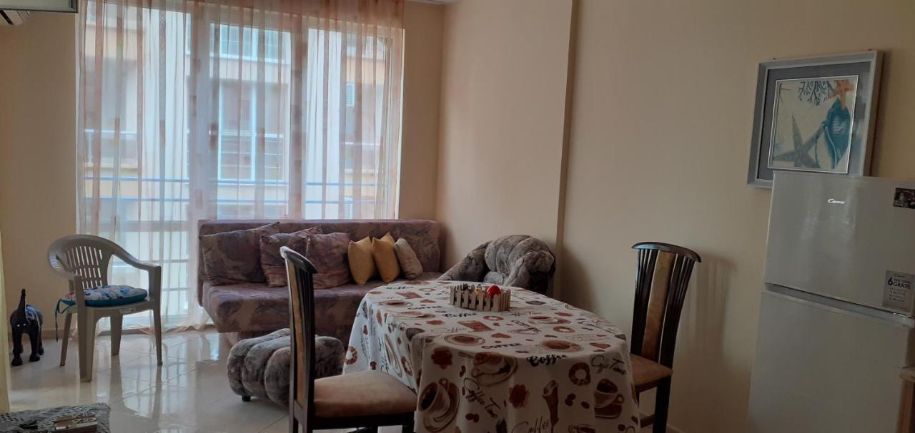 Apartments Sea Sounds Pomorie Bagian luar foto
